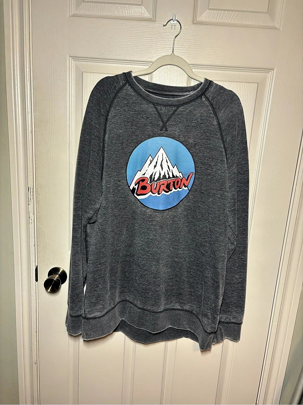 Vintage Burton Classic Good Co. Logo Crewneck Gray